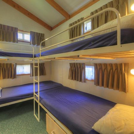 Toora Tourist Park Hotel Buitenkant foto